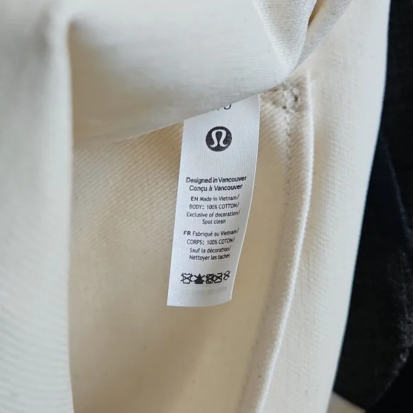 Lululemon NWT Double Handle Canvas Tote Bag 17L Cream Snap Closure Inside Pocket - Picture 5 of 5